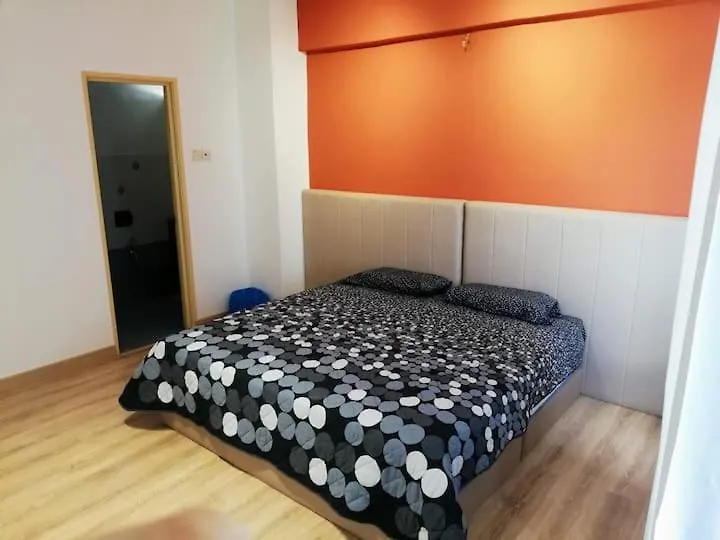 3 Rooms 10 Pax Vka Near Lrt Axiata Bkt-Jalil Imu Apu クアラルンプール 0*,  マレーシア