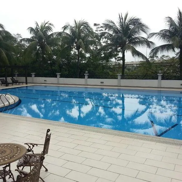 アパート 3 Rooms 10 Pax Vka Near Lrt Axiata Bkt-Jalil Imu Apu クアラルンプール